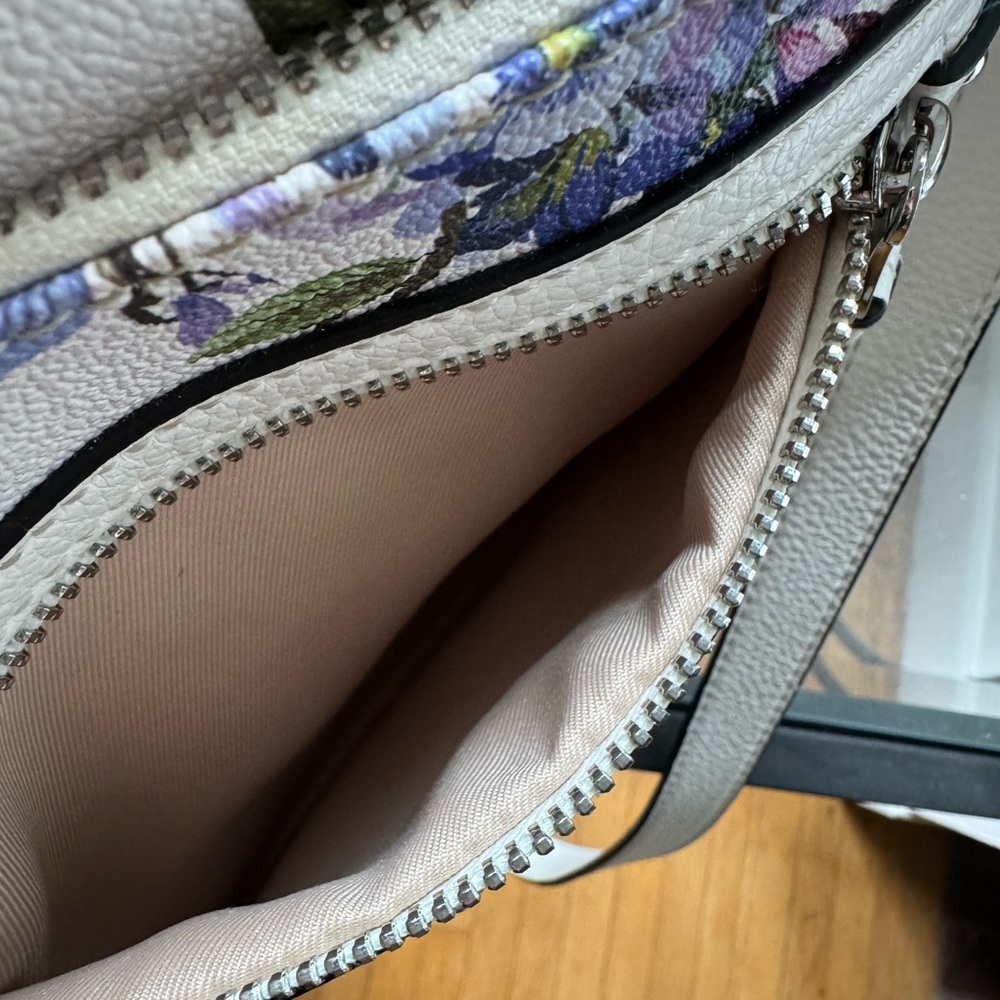 Dana Buchman Floral Crossbody Bag - Picture 3 of 11